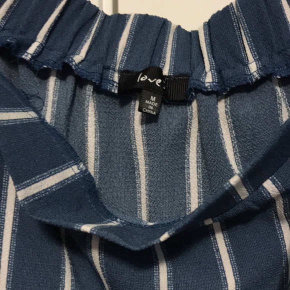 Off the shoulder dress - Picture 2 of 3